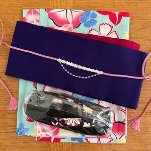 Womens or teen Yukata Set (new yukata, used obi & obijime, unused geta)